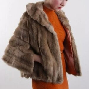 Vintage Regina Glenara By Glenoit Fur Shaw OS